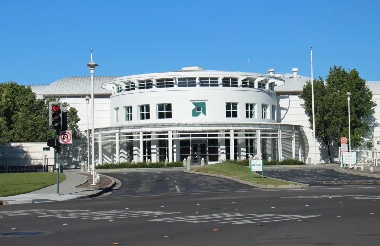 Historical 2017 photograph of an AMD office building in Sunnyvale California